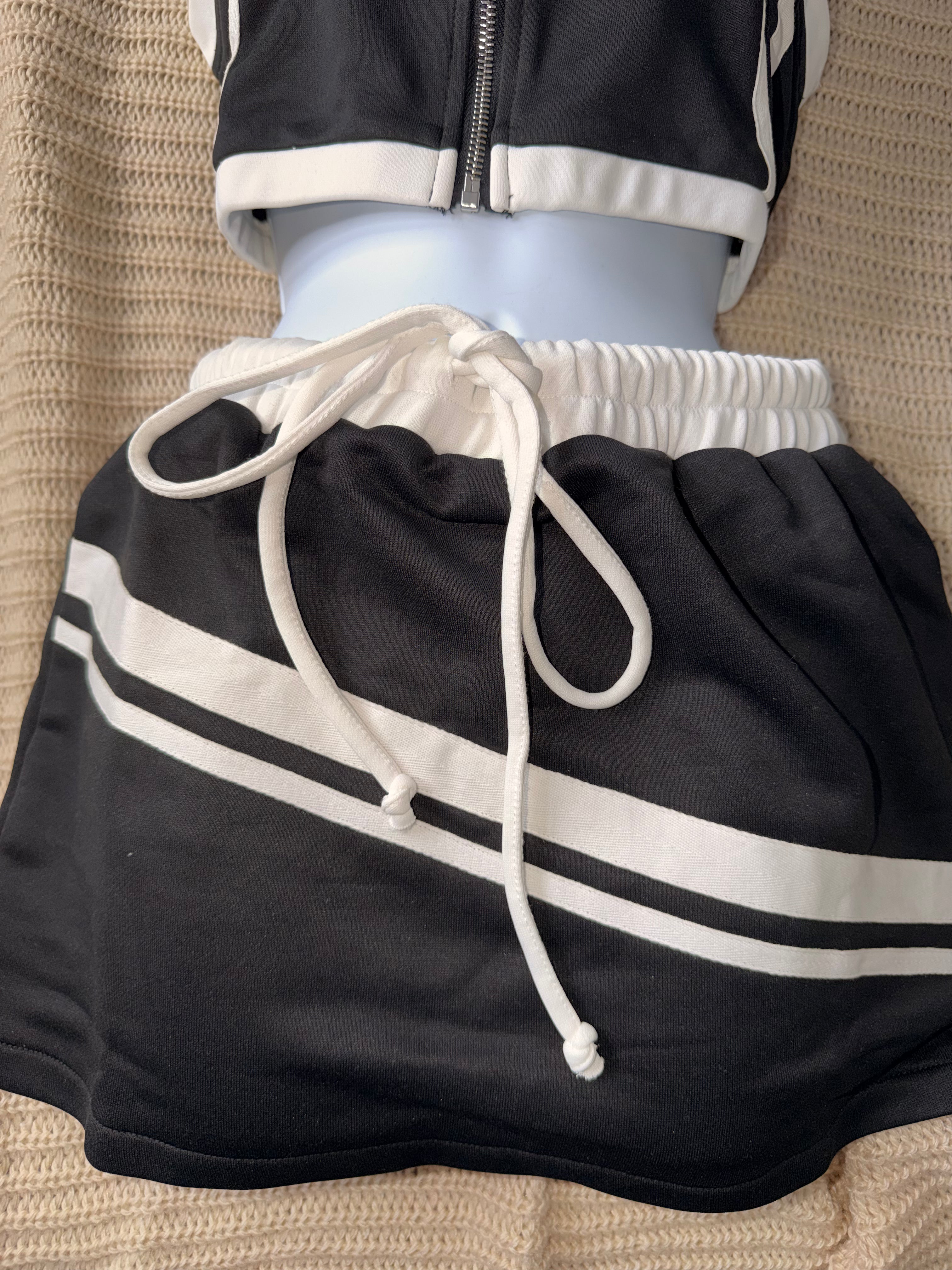 Crop Top / Mini skirt Set